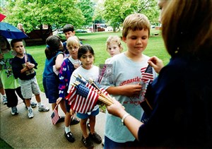 Image description is not available for 2000.372